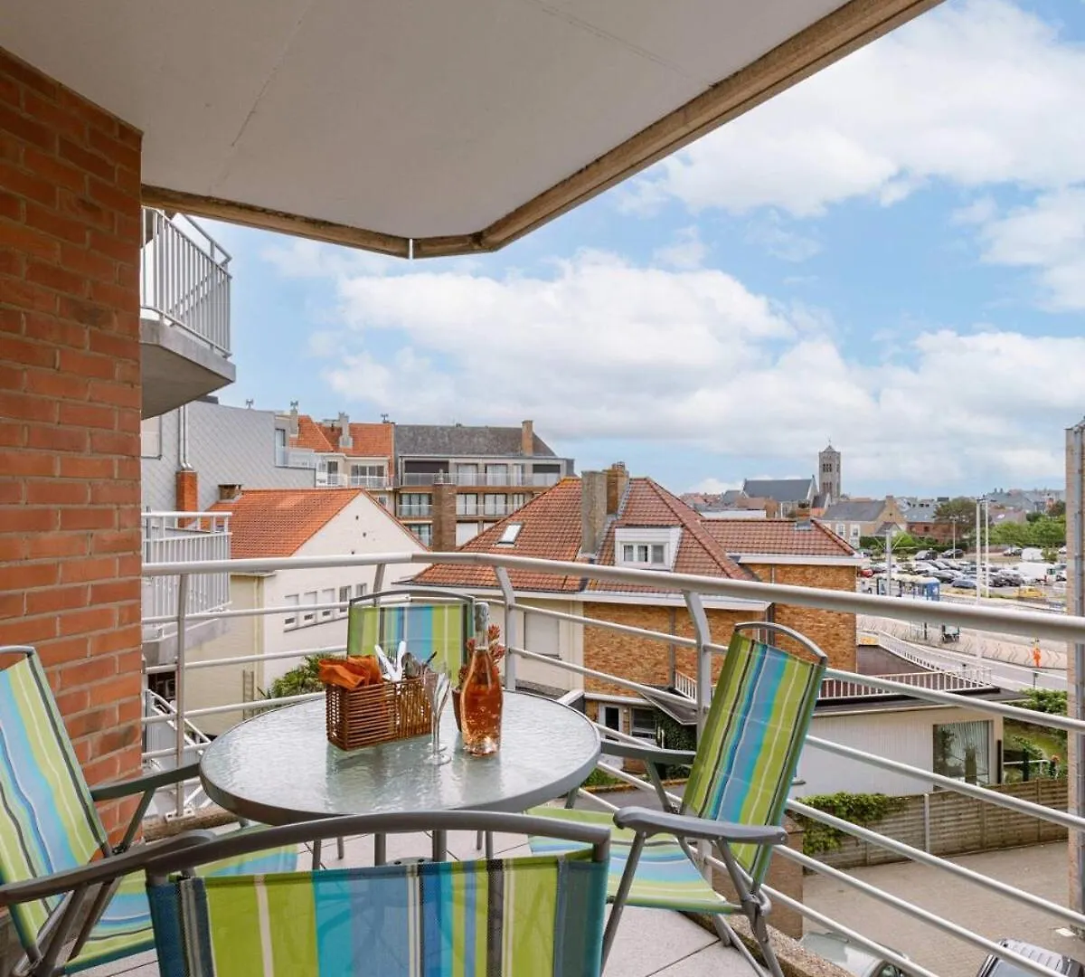 Cozy 2 Bedroom Apartment T76 Ostend